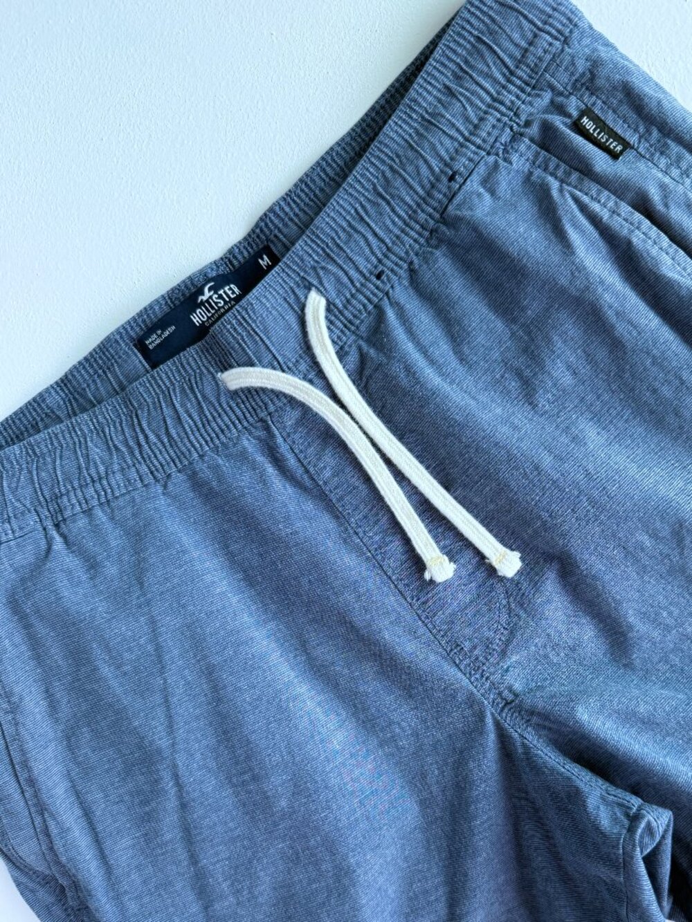 Hollister Mid-Thigh Twill Pull-On Shorts Blue Chambray Stretch Size M